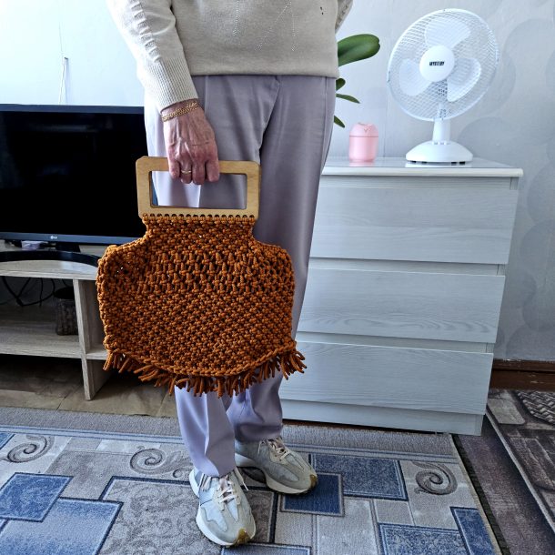 Вязаная сумка Тоут (Tote Bag) «FLORA» Янтарный берег из полиэфирного шнура