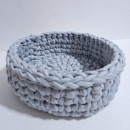 Корзинка вязаная ручной работы «Небесная высь» из трикотажной пряжи